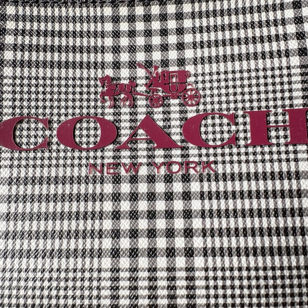Coach Black and White Checkered Wristlet with burgundy Accents  NWOT - Picture 2 of 10